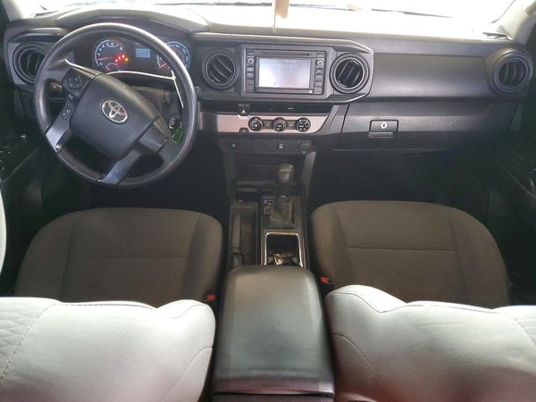 2017 TOYOTA TACOMA SR/SR5