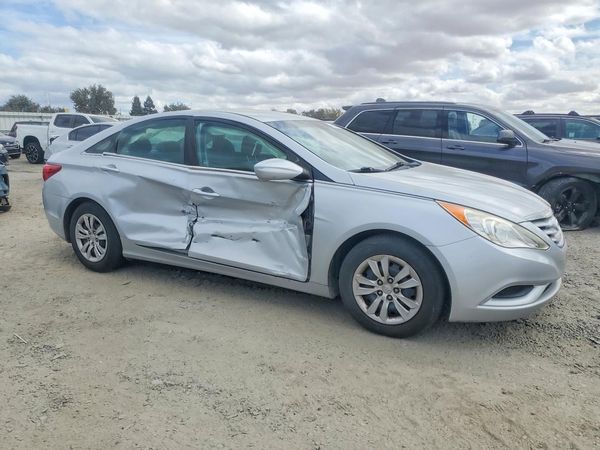 2012 HYUNDAI SONATA Middle-low level