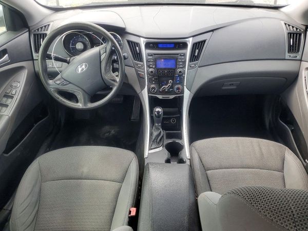 2012 HYUNDAI SONATA Middle-low level