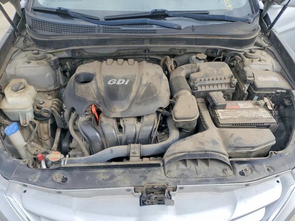 2012 HYUNDAI SONATA Middle-low level