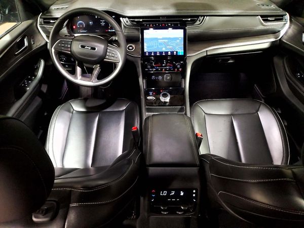 2024 JEEP CHEROKEE Limited — CKPT