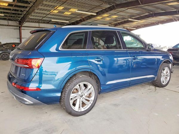 2022 AUDI Q7