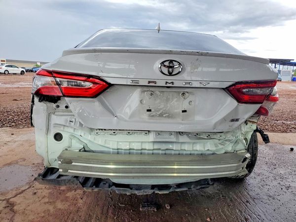 2020 TOYOTA CAMRY SE — DIRR