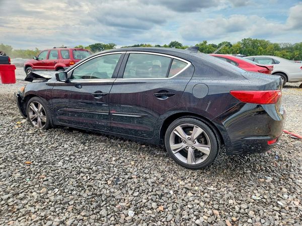 2013 ACURA ILX 20 TECH