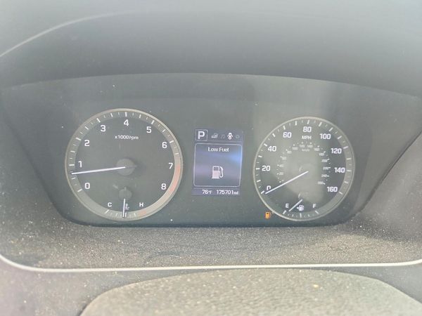 2017 HYUNDAI SONATA SE, Eco