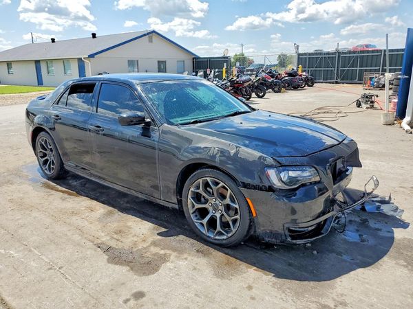 2017 CHRYSLER 300