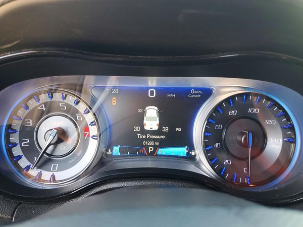 2017 CHRYSLER 300
