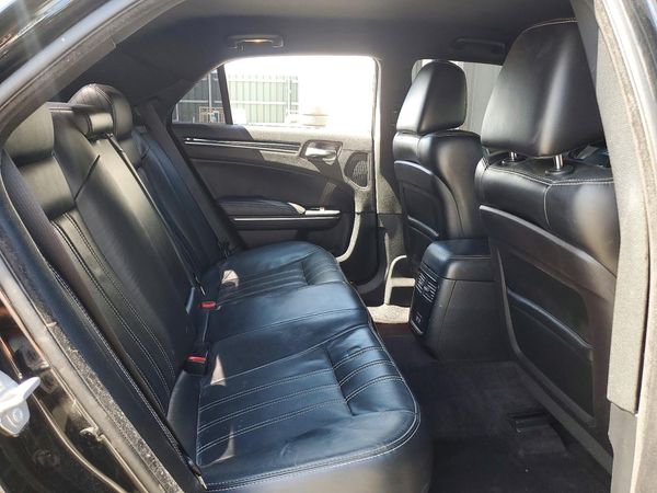 2017 CHRYSLER 300