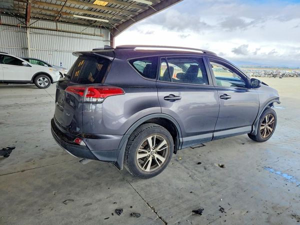 2018 TOYOTA RAV4 Adventure/XLE