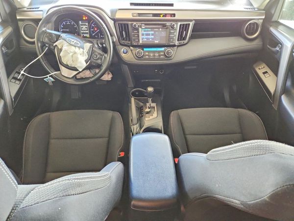 2018 TOYOTA RAV4 Adventure/XLE