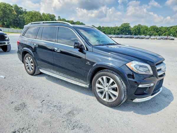 2014 MERCEDES-BENZ GL GL 550 4MATIC