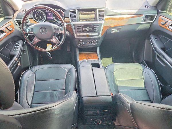 2014 MERCEDES-BENZ GL GL 550 4MATIC