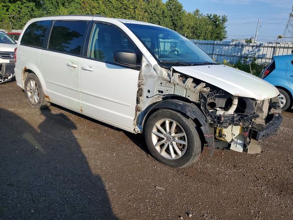 2014 DODGE GRAND CARAVAN SE