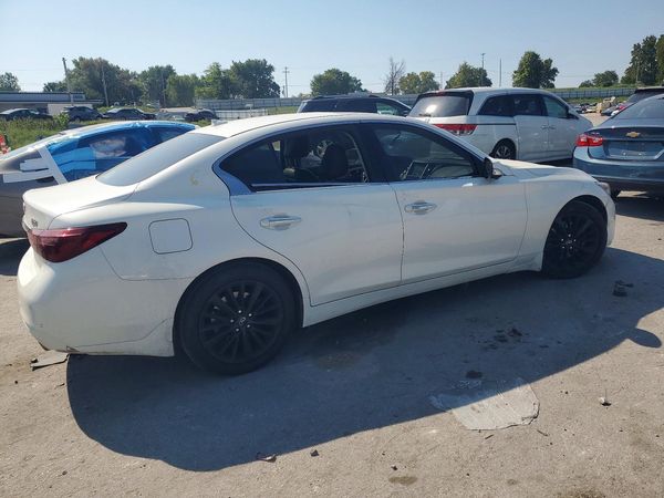 2021 INFINITI Q50