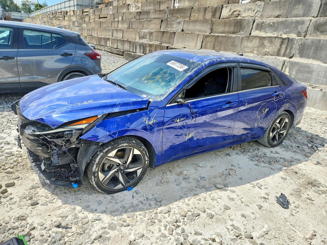 2022 HYUNDAI ELANTRA