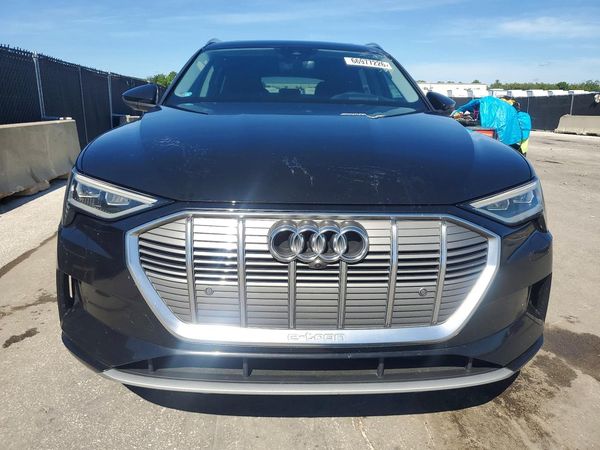 2019 AUDI E-TRON e-tron quattro Prestige — DIRF