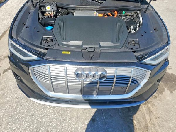 2019 AUDI E-TRON e-tron quattro Prestige — Engine bay