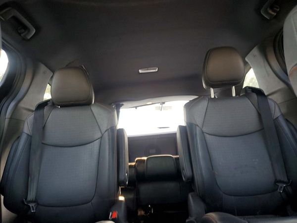 2021 TOYOTA SIENNA XSE Plus Package