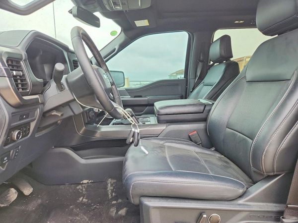 2025 FORD F150