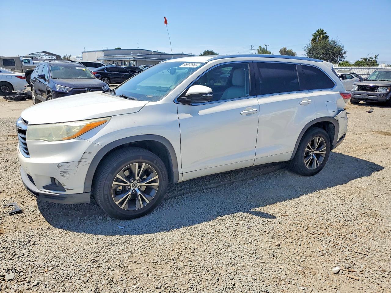 2016 TOYOTA HIGHLANDER Base/Hybrid