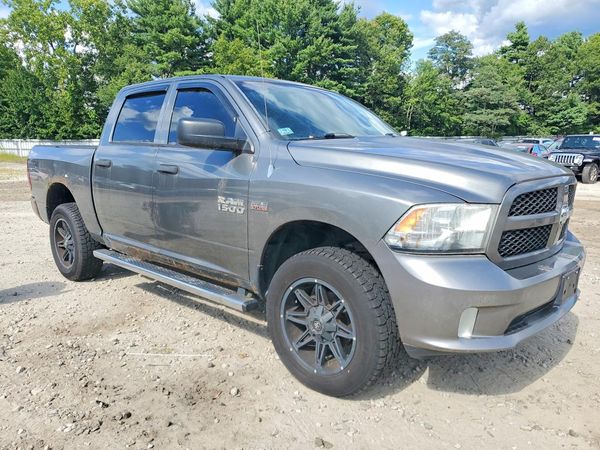2013 RAM 1500 ST