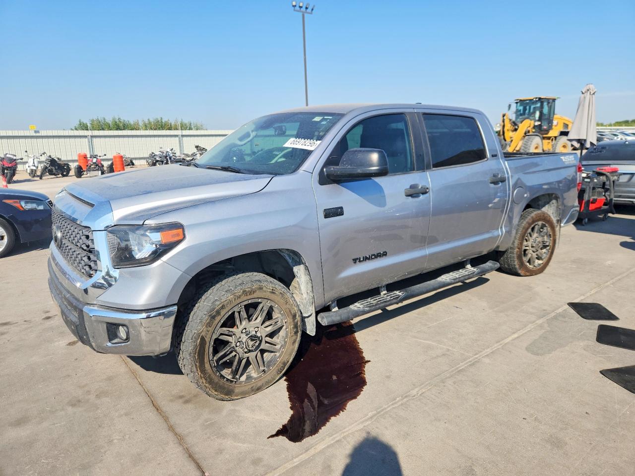 2020 TOYOTA TUNDRA