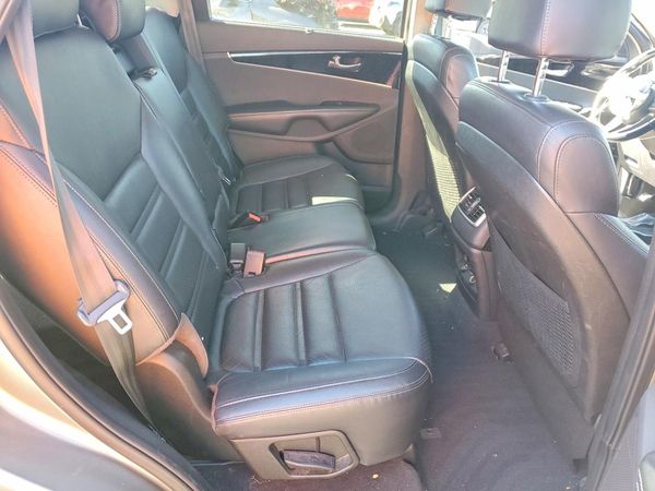 2018 KIA SORENTO