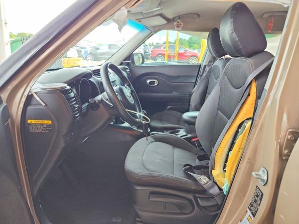 2013 KIA SOUL GL(Middle-low grade)