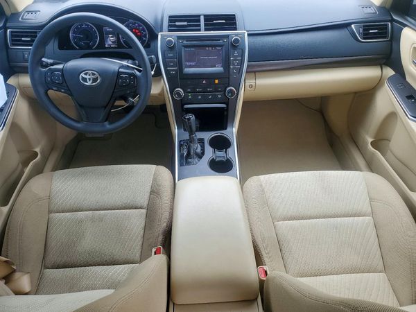 2016 TOYOTA CAMRY