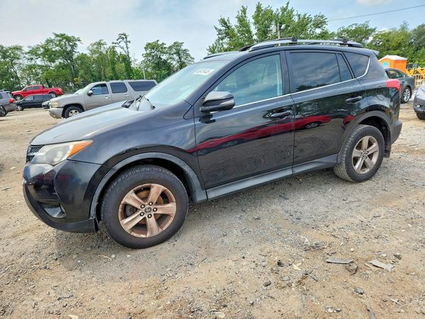 2015 TOYOTA RAV4 XLE (M Grade) — Front 3/4