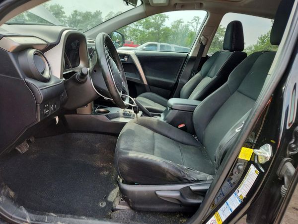 2015 TOYOTA RAV4 XLE (M Grade) — DENT