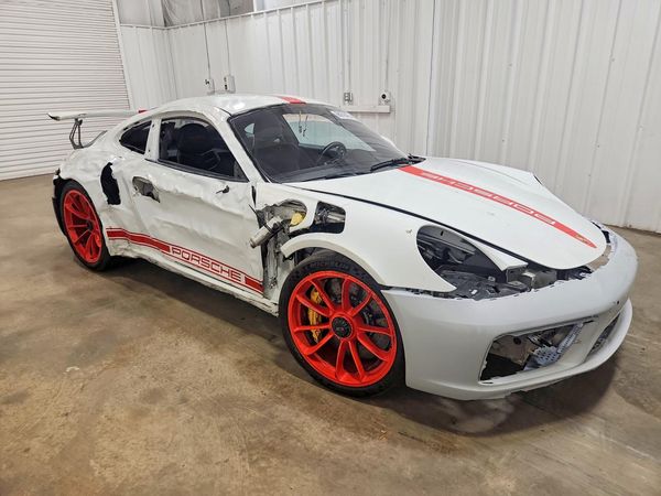 2016 PORSCHE 911 RS