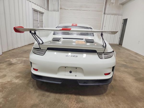 2016 PORSCHE 911 RS