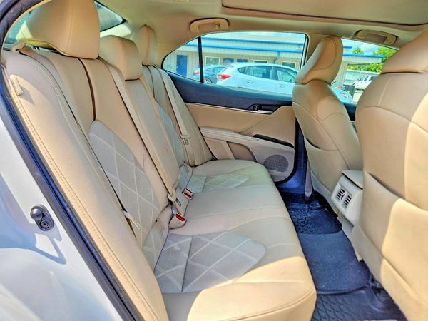 2019 TOYOTA CAMRY
