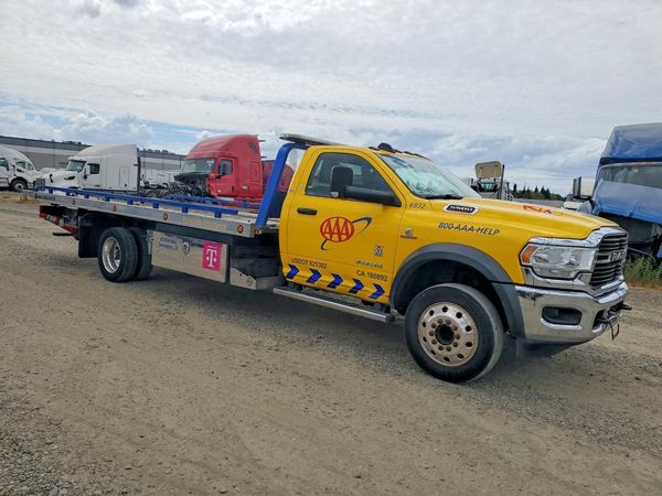 2019 RAM 5500 REG CAB CHASSIS