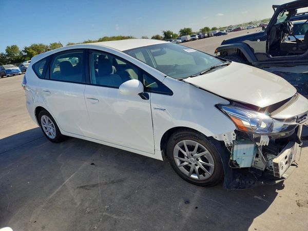 2017 TOYOTA PRIUS — Passenger 3/4