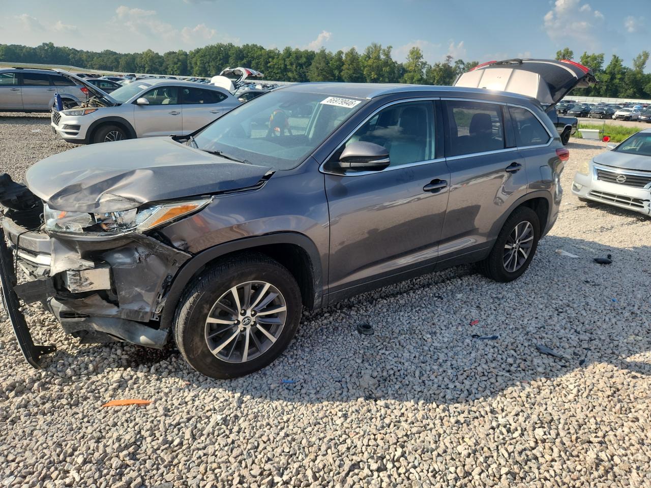 2018 TOYOTA HIGHLANDER