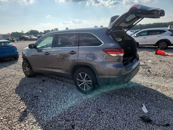 2018 TOYOTA HIGHLANDER