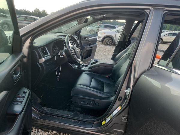 2018 TOYOTA HIGHLANDER