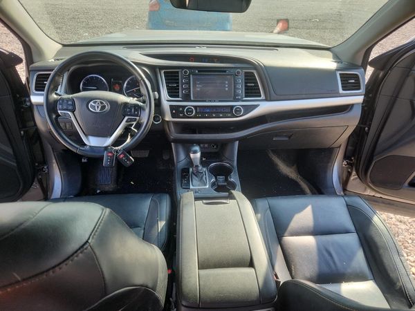 2018 TOYOTA HIGHLANDER