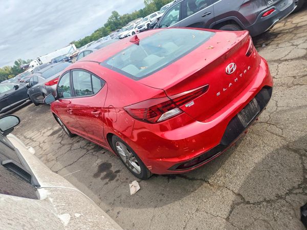 2020 HYUNDAI ELANTRA