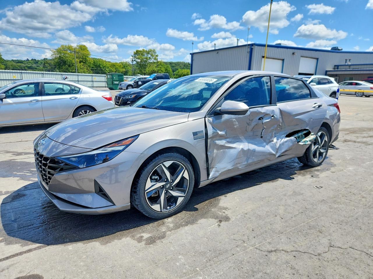 2023 HYUNDAI ELANTRA