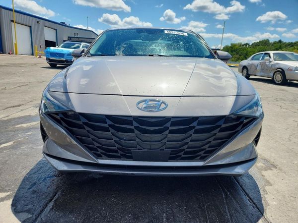 2023 HYUNDAI ELANTRA