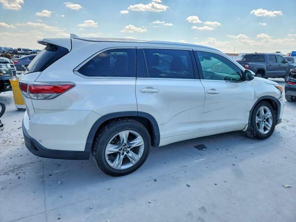 2016 TOYOTA HIGHLANDER