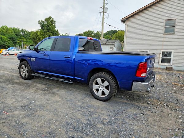 2019 RAM 1500 CLASSIC SLT
