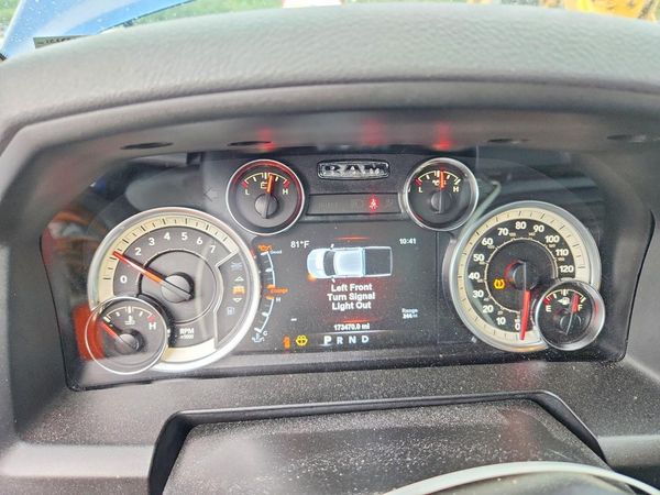 2019 RAM 1500 CLASSIC SLT