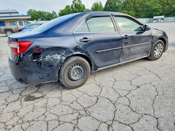 2013 TOYOTA CAMRY