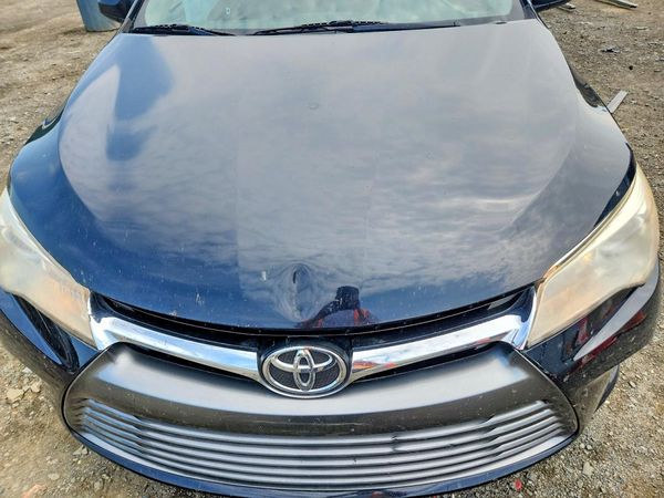 2017 TOYOTA CAMRY LE/SE/XLE/XSE — Engine bay