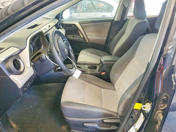 2015 TOYOTA RAV4 LE (X Grade)