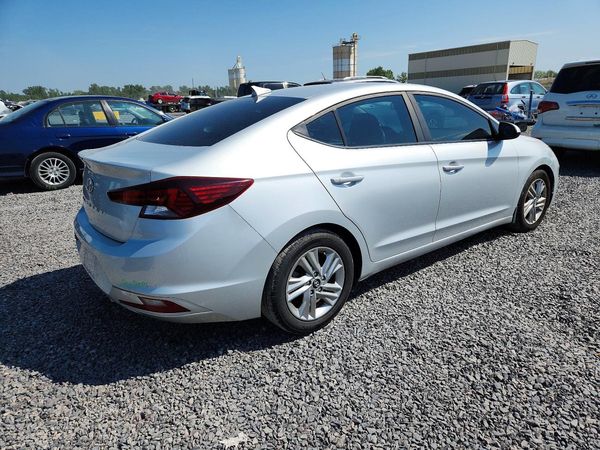 2019 HYUNDAI ELANTRA